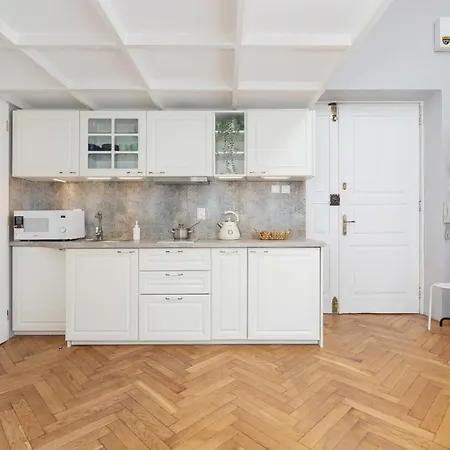 Apartament Z Antresola Na Kazimierzu By Renters Appartement Cracovie