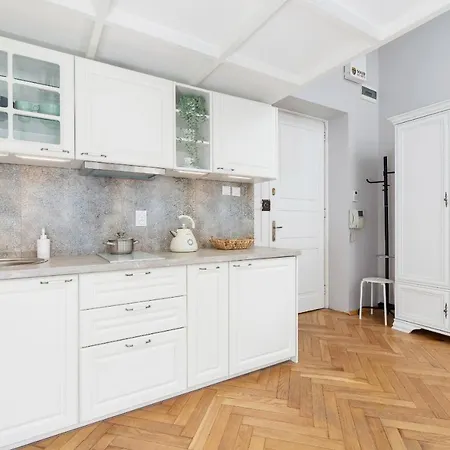Appartement Apartament Z Antresola Na Kazimierzu By Renters Cracovie